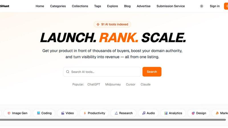 NextSaaSHunt application interface and features